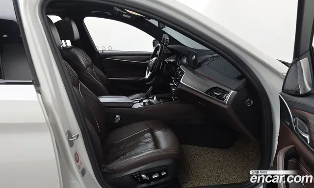 BMW 5 серия 2017 2.0 автомат (гидро), миниатюра 11 BMW 5 серия 2017 2.0 автомат (гидро), миниатюра 11