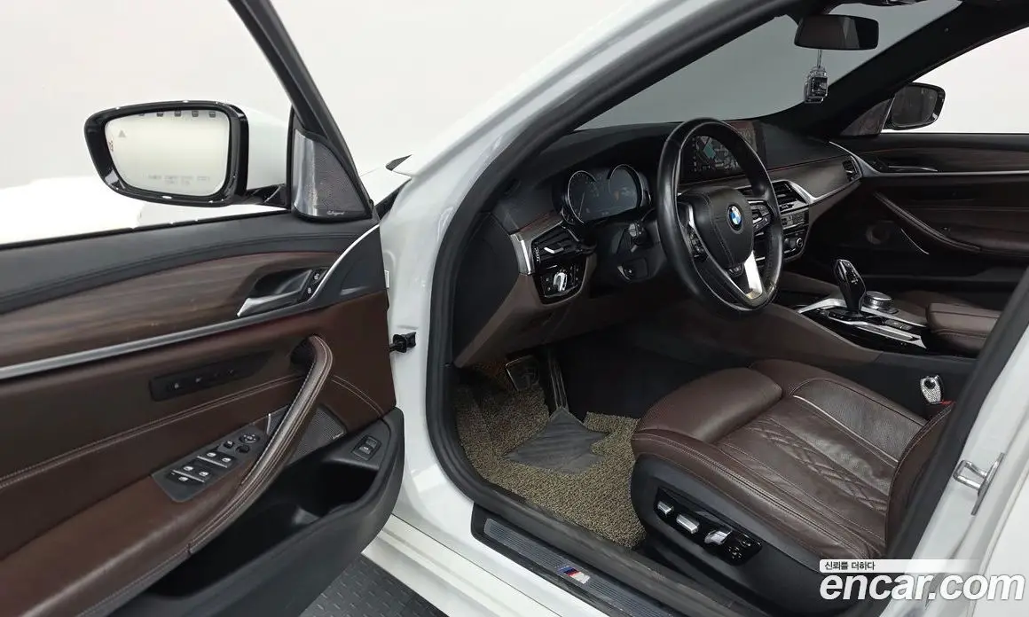 BMW 5 серия 2017 2.0 автомат (гидро), фото 10 BMW 5 серия 2017 2.0 автомат (гидро), фото 10