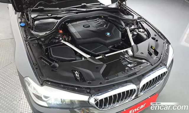 BMW 5 серия 2020 2.0 автомат (гидро), миниатюра 5 BMW 5 серия 2020 2.0 автомат (гидро), миниатюра 5