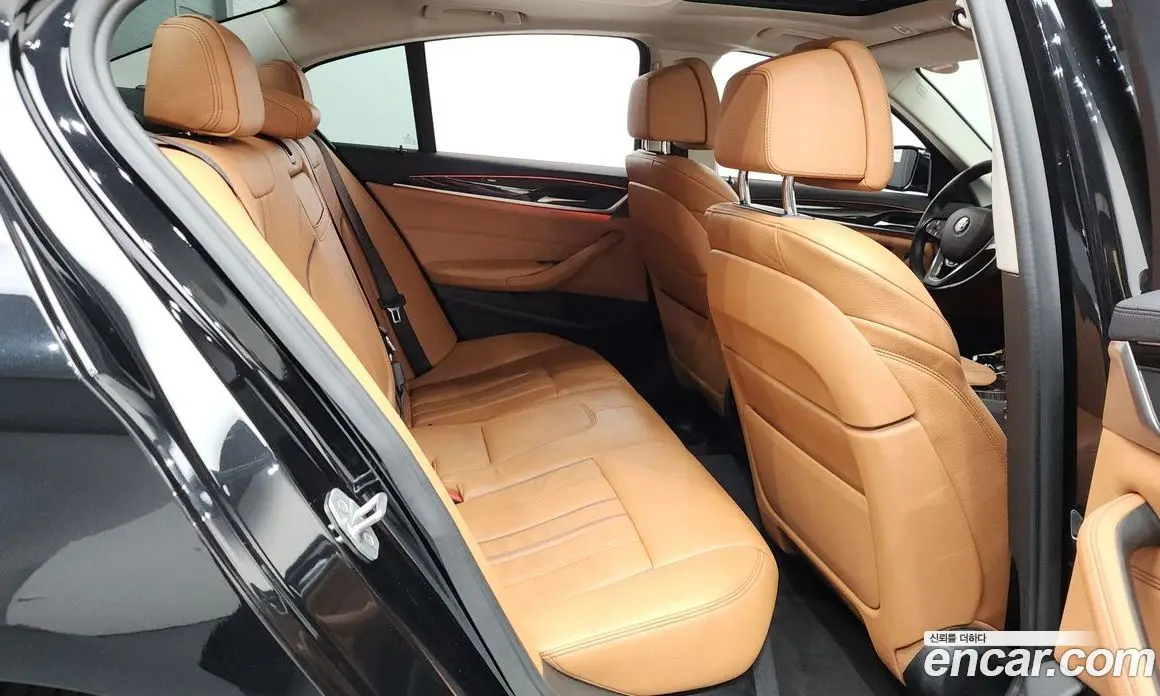 BMW 5 серия 2021 2.0 автомат (гидро), фото 17