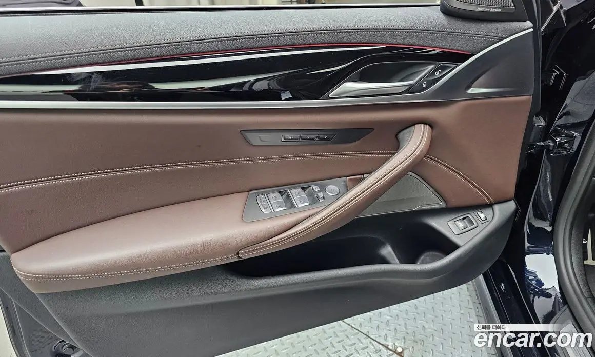 BMW 5 серия 2022 2.0 автомат (гидро), фото 14