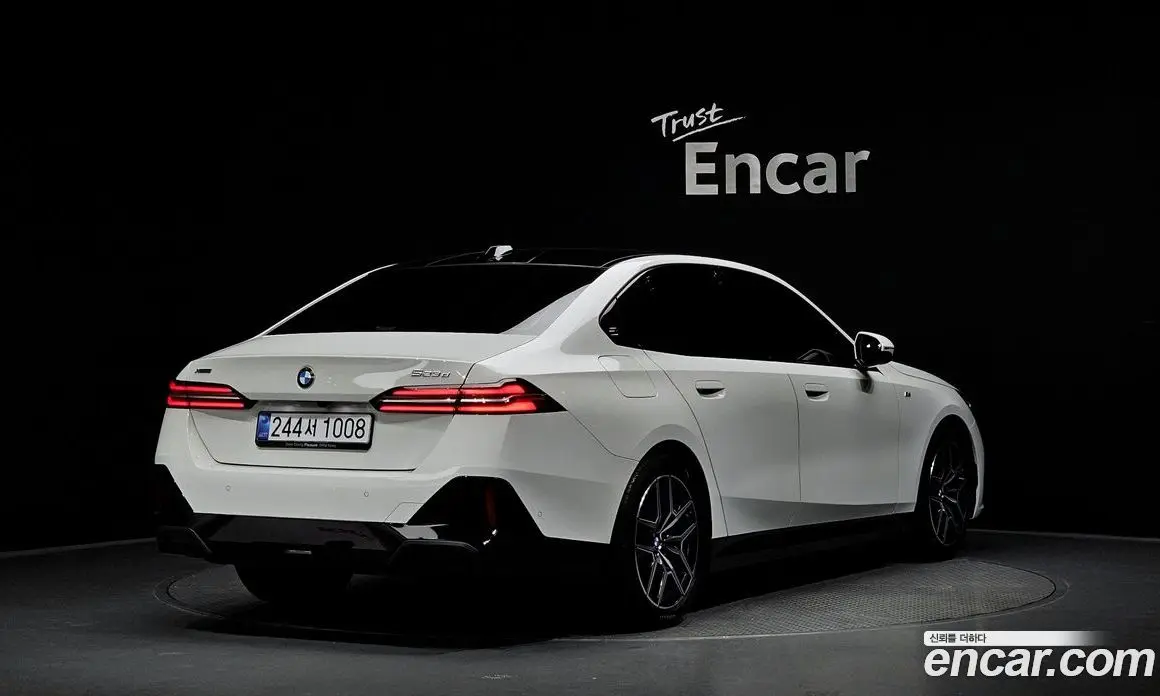 BMW 5 серия 2025 2.0 автомат (гидро), фото 2 BMW 5 серия 2025 2.0 автомат (гидро), фото 2