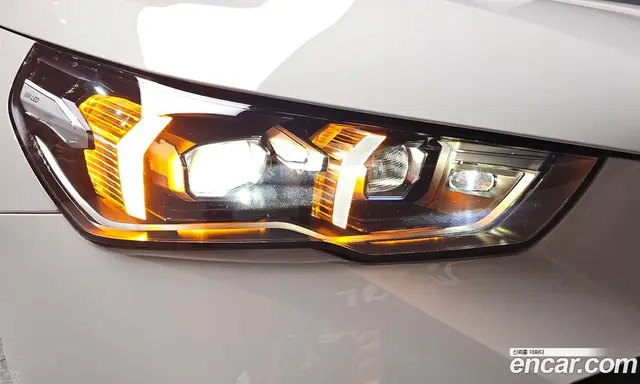 BMW 5 серия 2025 2.0 автомат (гидро), миниатюра 8 BMW 5 серия 2025 2.0 автомат (гидро), миниатюра 8