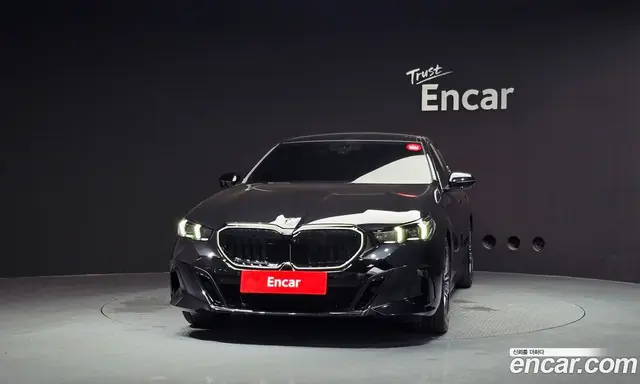BMW 5 серия 2025 2.0 автомат (гидро), миниатюра 3 BMW 5 серия 2025 2.0 автомат (гидро), миниатюра 3