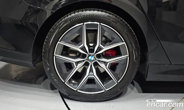 BMW 5 серия 2025 2.0 автомат (гидро), миниатюра 5 BMW 5 серия 2025 2.0 автомат (гидро), миниатюра 5