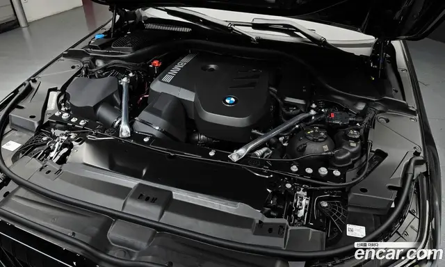 BMW 5 серия 2025 2.0 автомат (гидро), миниатюра 6 BMW 5 серия 2025 2.0 автомат (гидро), миниатюра 6