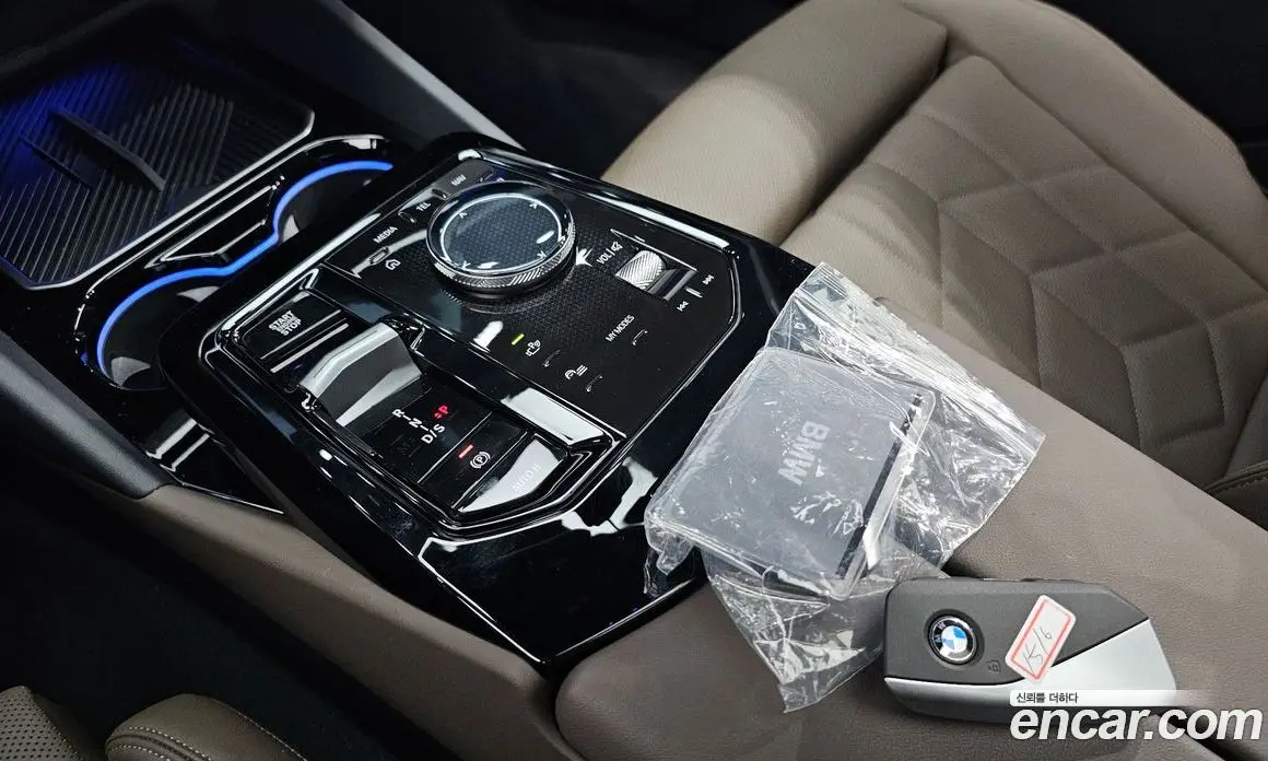 BMW 5 серия 2025 2.0 автомат (гидро), фото 12