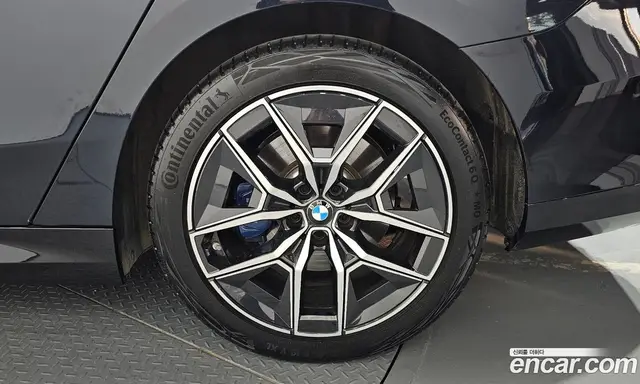 BMW 5 серия 2025 2.0 автомат (гидро), миниатюра 7