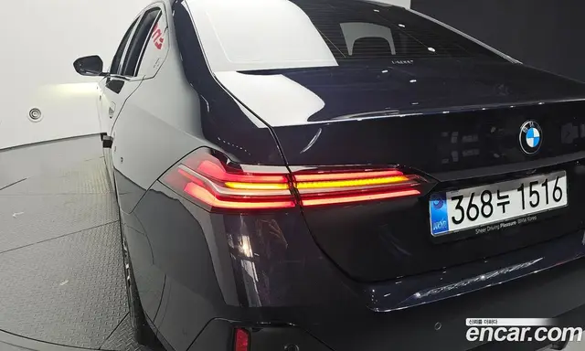 BMW 5 серия 2025 2.0 автомат (гидро), миниатюра 9