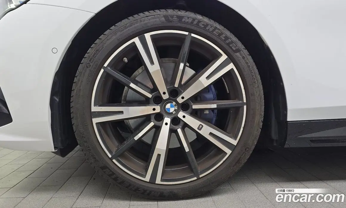BMW 5 серия 2025 2.0 автомат (гидро), фото 5 BMW 5 серия 2025 2.0 автомат (гидро), фото 5