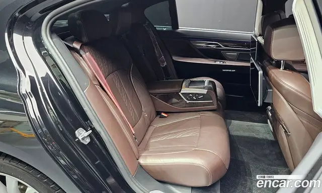 BMW 7 серия 2016 3.0 автомат (гидро), миниатюра 11