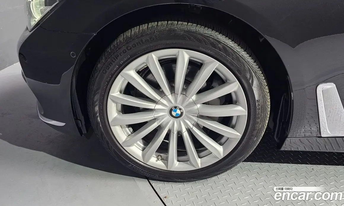 BMW 7 серия 2016 3.0 автомат (гидро), фото 5