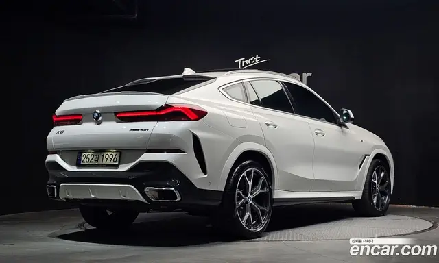 BMW X6 2023 3.0 автомат (гидро), миниатюра 2