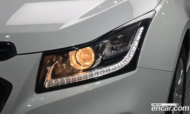 Chevrolet Cruze 2016 1.8 автомат (гидро), миниатюра 8