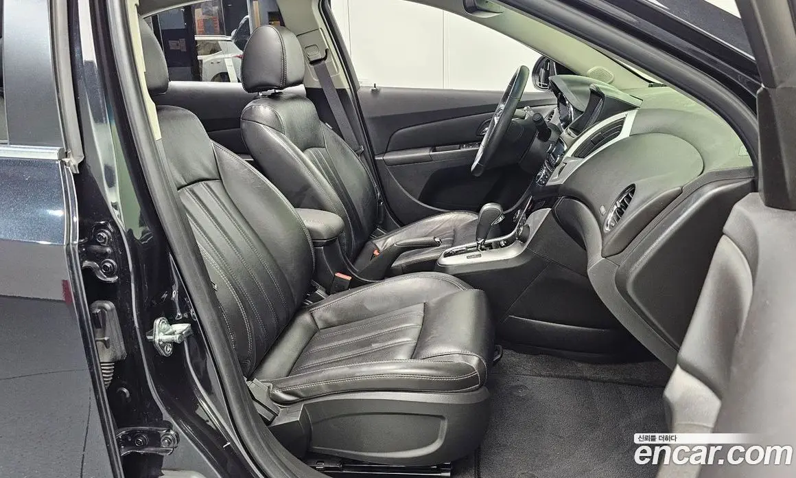 Chevrolet Cruze 2016 1.4 автомат (гидро), фото 16 Chevrolet Cruze 2016 1.4 автомат (гидро), фото 16