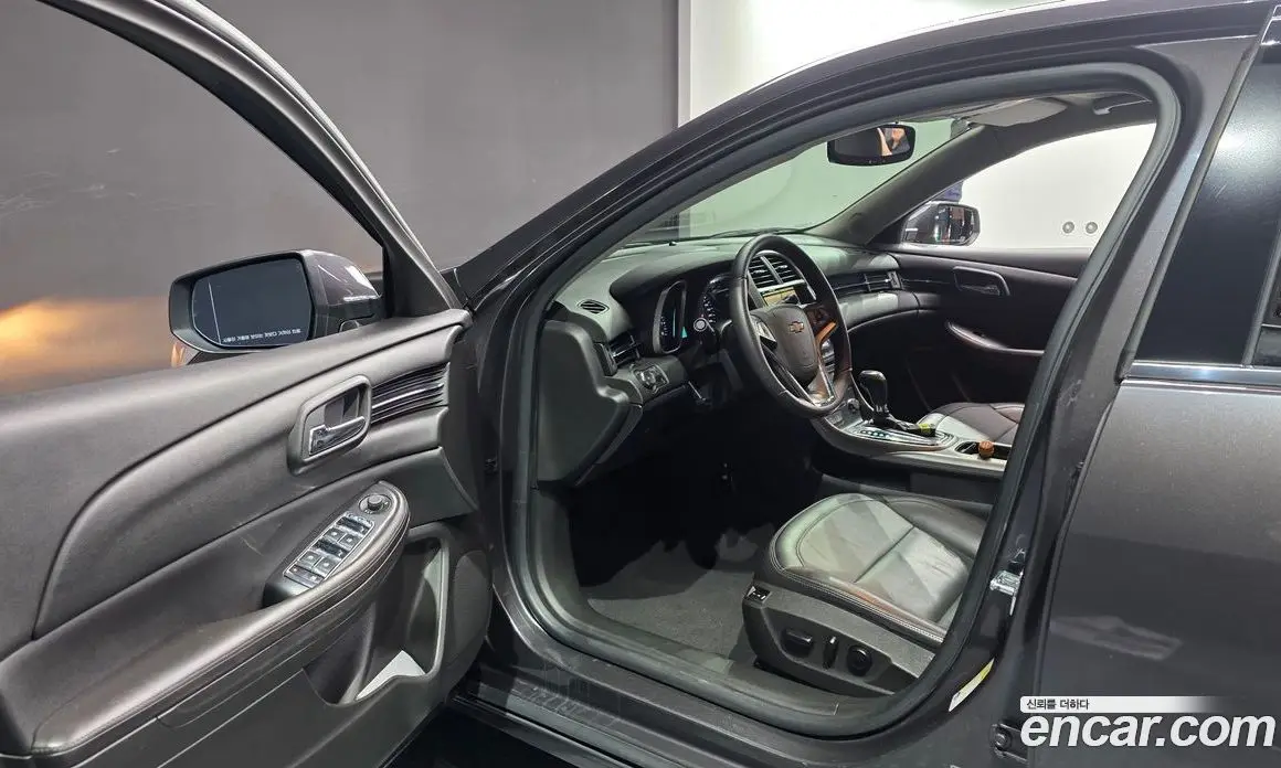 Chevrolet Malibu 2015 2.0 автомат (гидро), фото 13