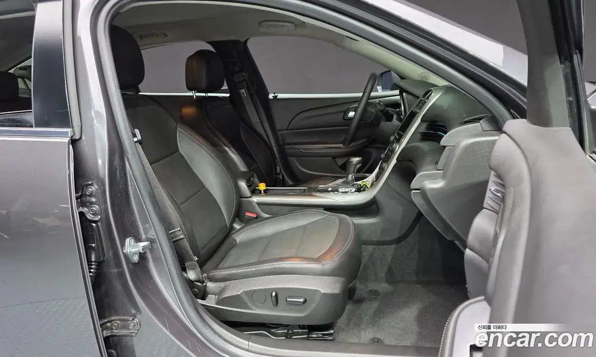 Chevrolet Malibu 2015 2.0 автомат (гидро), фото 16