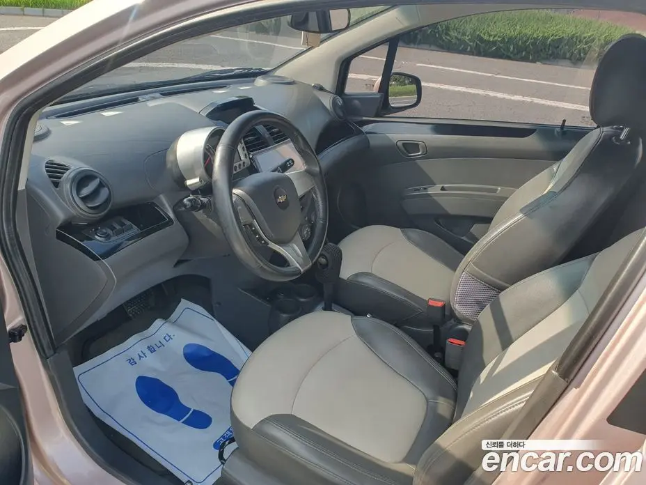 Chevrolet Spark 2012 1.0 автомат (гидро), фото 8
