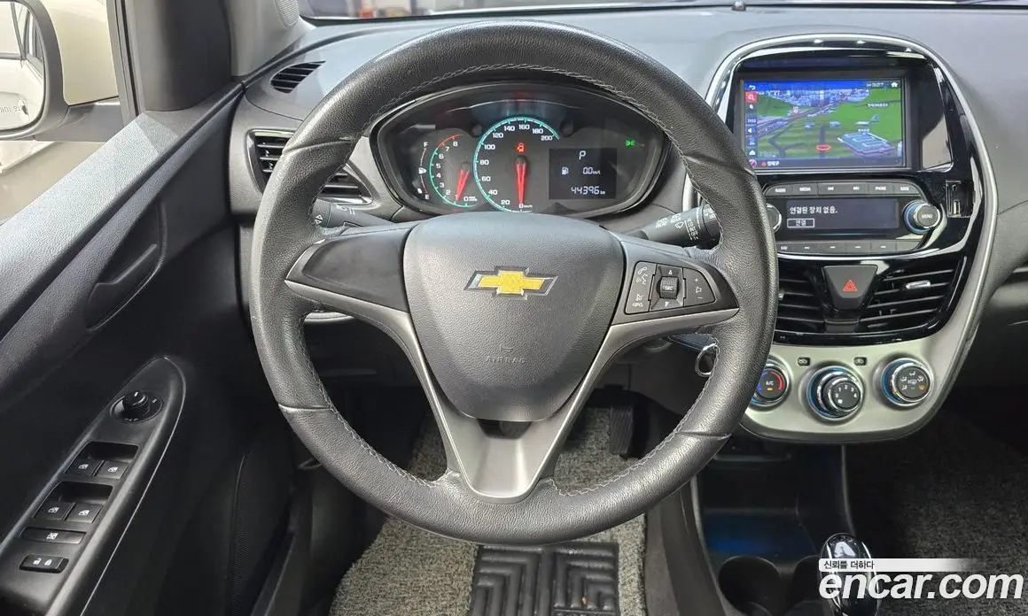 Chevrolet Spark 2016 1.0 автомат (гидро), фото 13 Chevrolet Spark 2016 1.0 автомат (гидро), фото 13