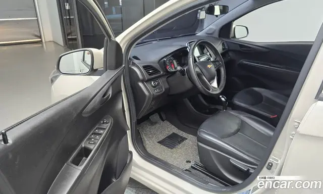 Chevrolet Spark 2016 1.0 автомат (гидро), миниатюра 10 Chevrolet Spark 2016 1.0 автомат (гидро), миниатюра 10