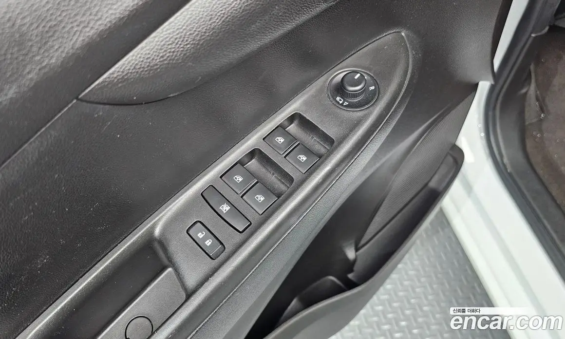 Chevrolet Spark 2016 1.0 автомат (гидро), фото 27