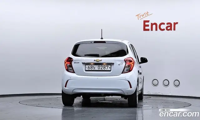 Chevrolet Spark 2016 1.0 автомат (гидро), миниатюра 4