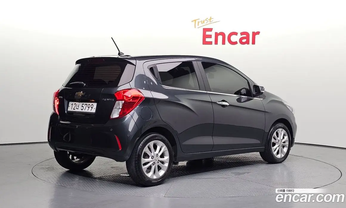 Chevrolet Spark 2019 1.0 автомат (гидро), фото 2