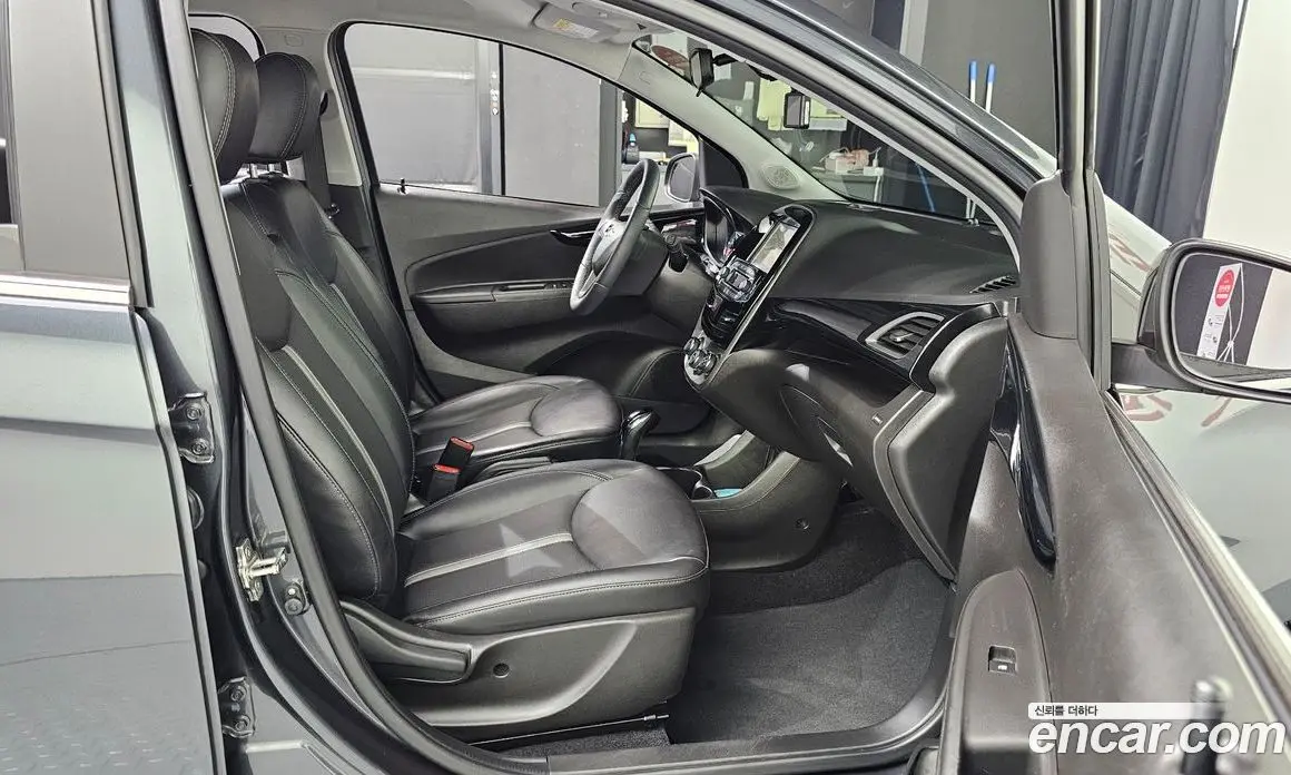 Chevrolet Spark 2019 1.0 автомат (гидро), фото 12