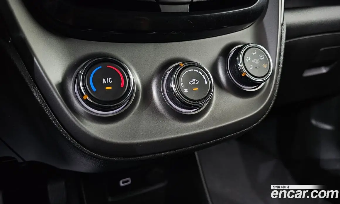 Chevrolet Spark 2019 1.0 автомат (гидро), фото 17