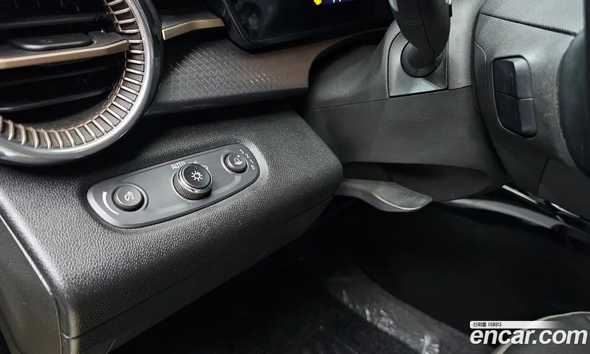 Chevrolet Trax 2023 1.2 автомат (гидро), фото 26