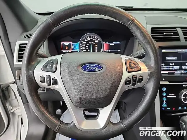 Ford Explorer 2015 3.5 автомат (гидро), миниатюра 9 Ford Explorer 2015 3.5 автомат (гидро), миниатюра 9