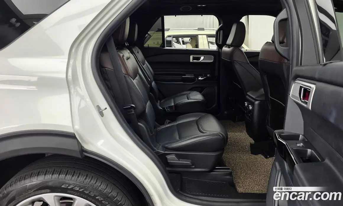 Ford Explorer 2022 3.0 автомат (гидро), фото 12 Ford Explorer 2022 3.0 автомат (гидро), фото 12