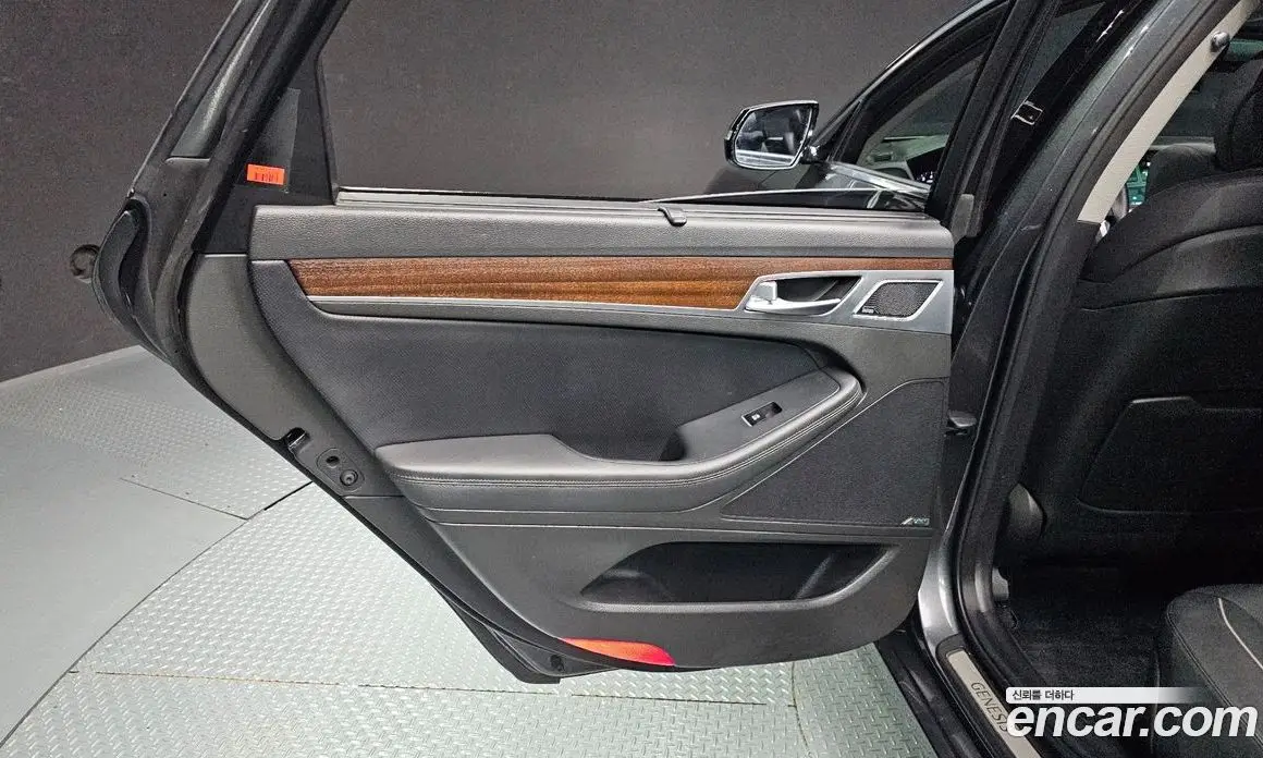 Genesis G80 2017 3.3 автомат (гидро), фото 14