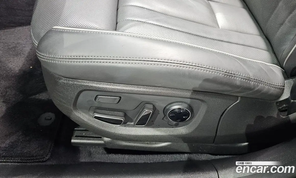 Genesis G80 2017 3.3 автомат (гидро), фото 32