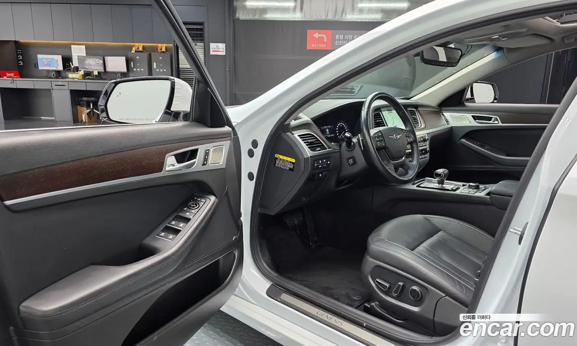 Genesis G80 2018 3.3 автомат (гидро), фото 13