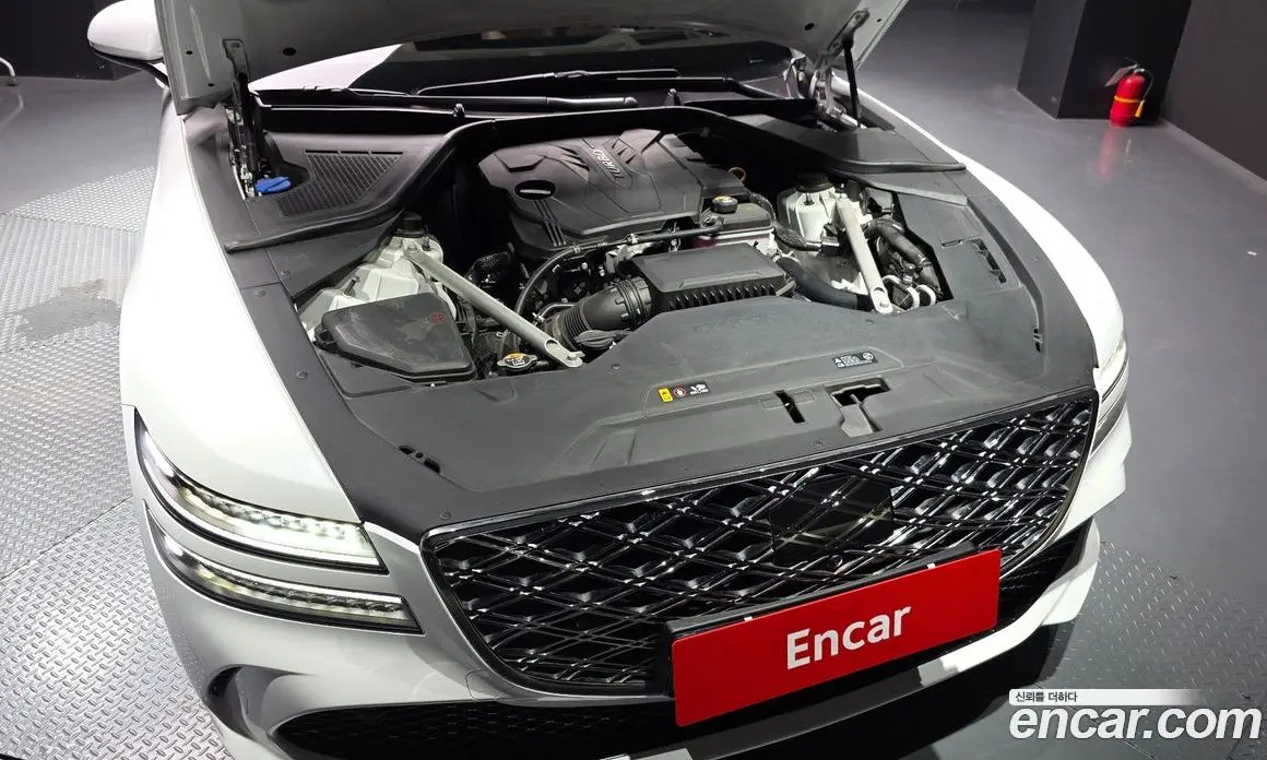 Genesis G80 2025 2.5 автомат (гидро), фото 6 Genesis G80 2025 2.5 автомат (гидро), фото 6