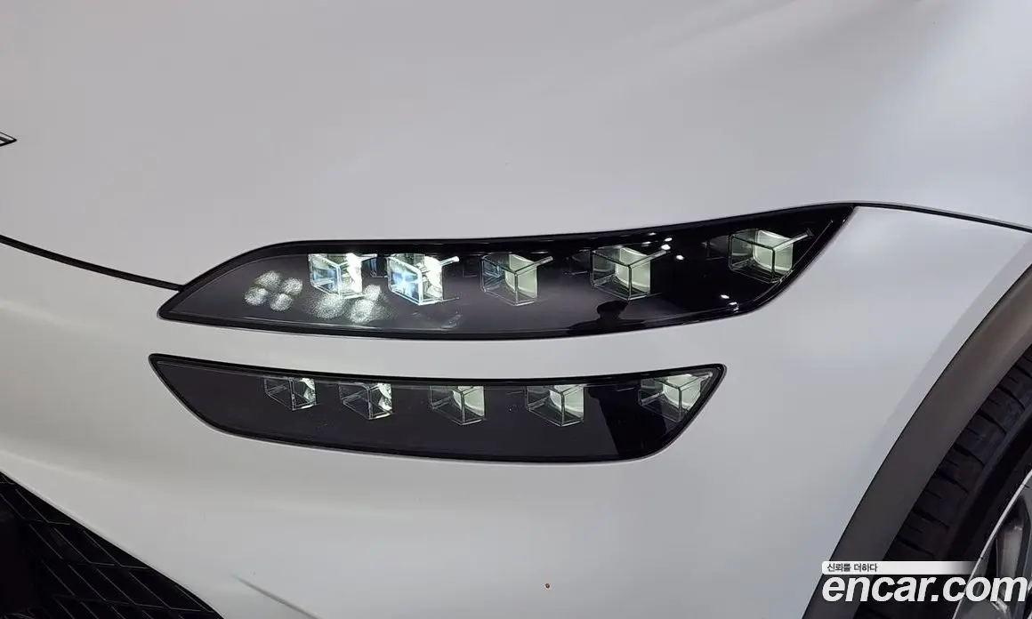 Genesis GV60 2022 0.1 автомат (гидро), фото 7 Genesis GV60 2022 0.1 автомат (гидро), фото 7
