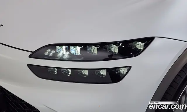 Genesis GV60 2022 0.1 автомат (гидро), миниатюра 7 Genesis GV60 2022 0.1 автомат (гидро), миниатюра 7