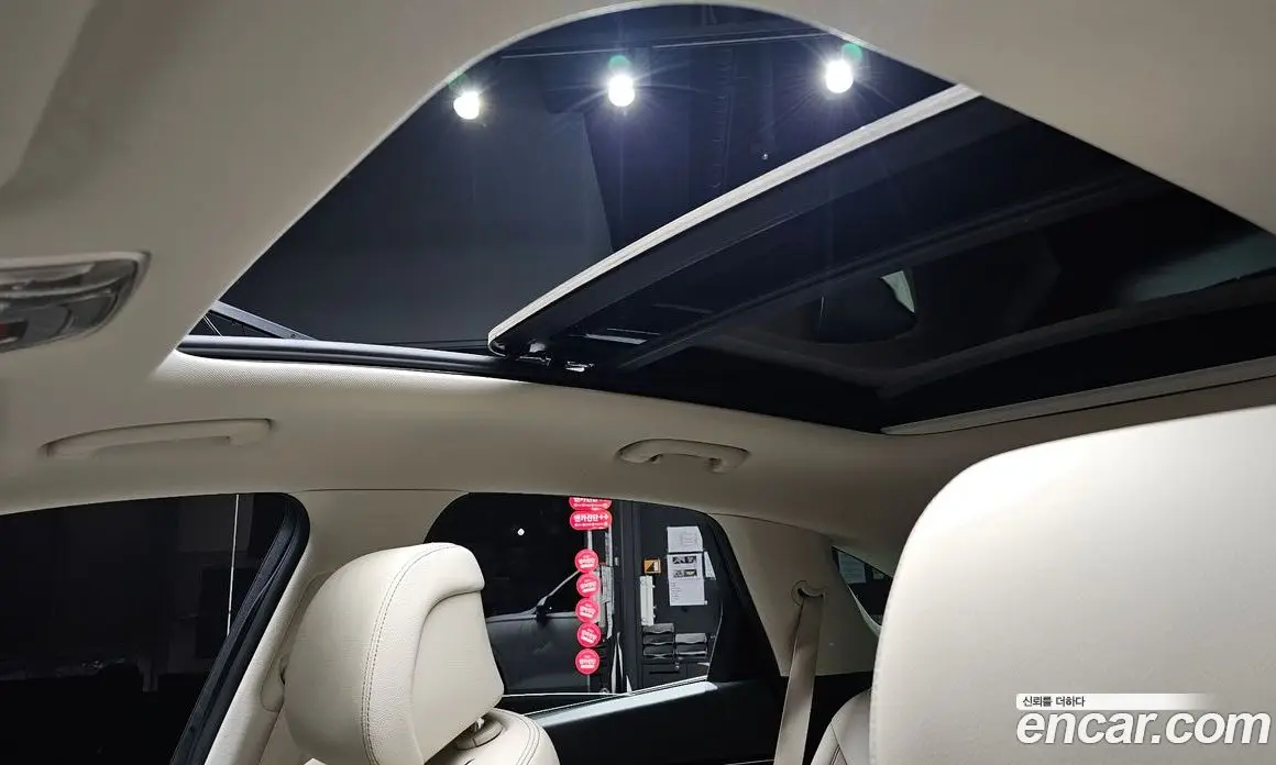 Genesis GV70 2023 2.5 автомат (гидро), фото 25 Genesis GV70 2023 2.5 автомат (гидро), фото 25