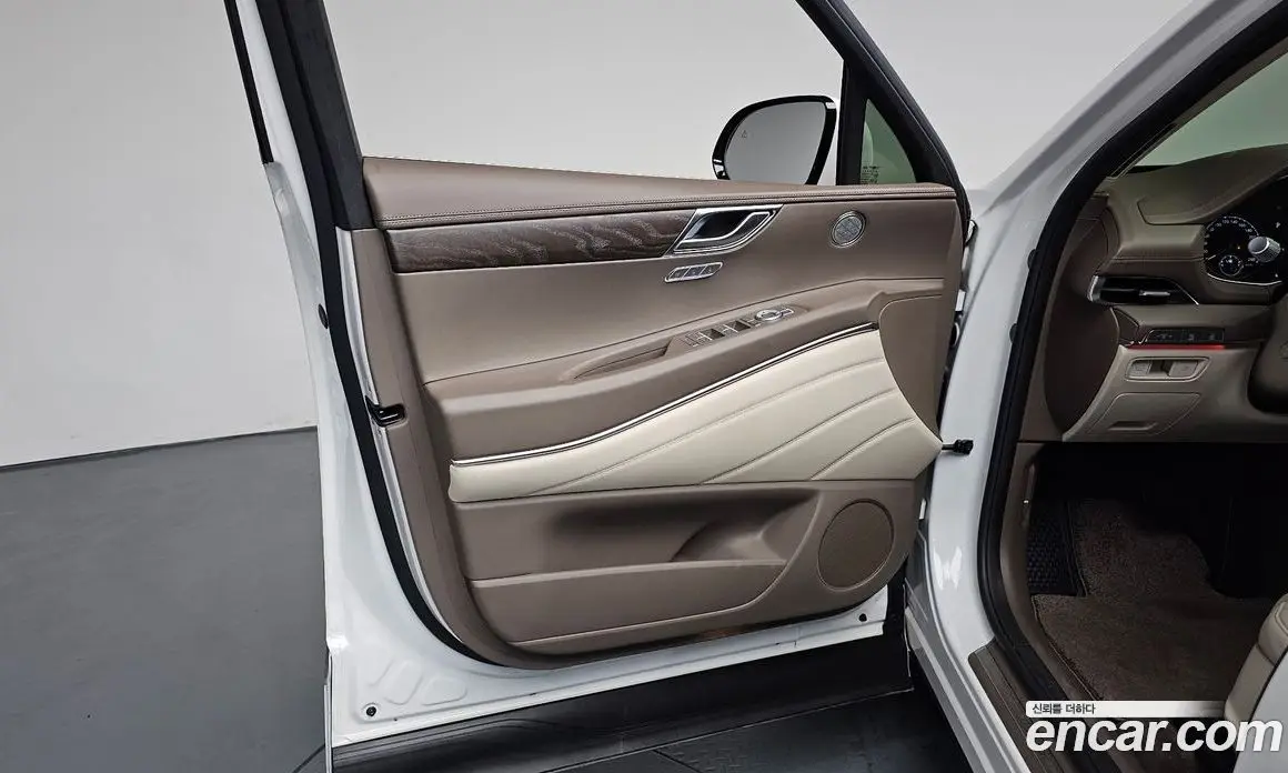 Genesis GV80 2022 2.5 автомат (гидро), фото 14 Genesis GV80 2022 2.5 автомат (гидро), фото 14