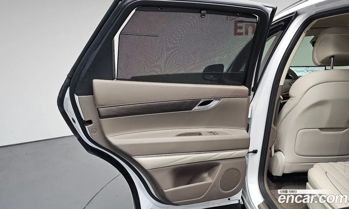 Genesis GV80 2022 2.5 автомат (гидро), фото 15 Genesis GV80 2022 2.5 автомат (гидро), фото 15