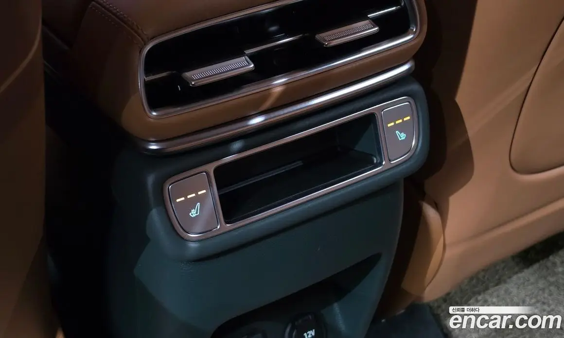 Genesis GV80 2025 2.5 автомат (гидро), фото 19