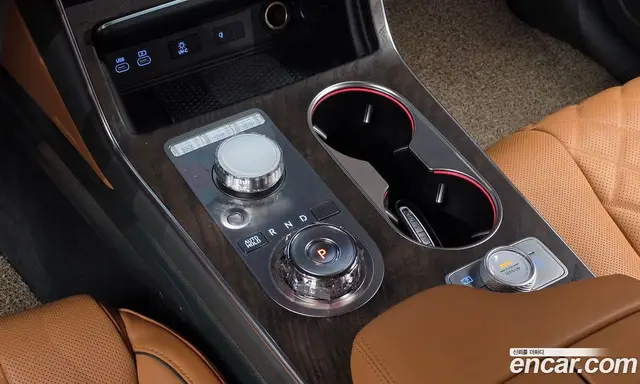 Genesis GV80 2025 2.5 автомат (гидро), миниатюра 9