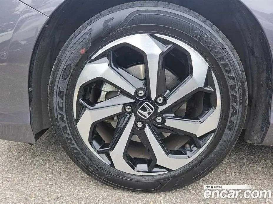 Honda Accord 2016 2.4 автомат (гидро), фото 20 Honda Accord 2016 2.4 автомат (гидро), фото 20
