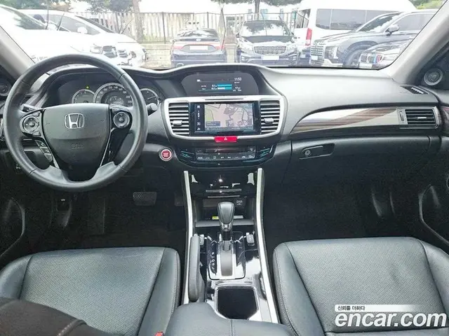 Honda Accord 2016 2.4 автомат (гидро), миниатюра 7 Honda Accord 2016 2.4 автомат (гидро), миниатюра 7