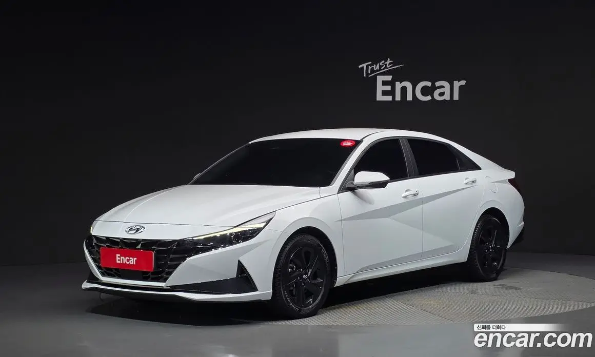 Hyundai Avante 2022 1.6 автомат (гидро), фото 1 Hyundai Avante 2022 1.6 автомат (гидро), фото 1