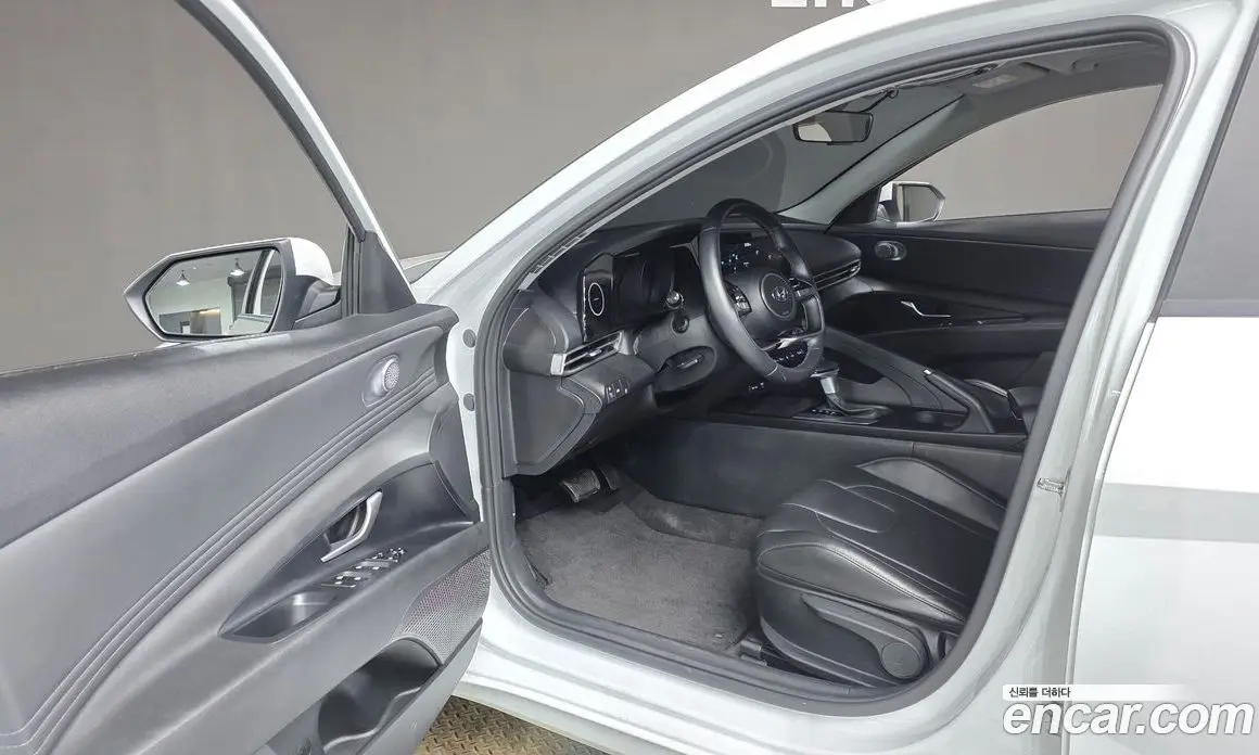 Hyundai Avante 2022 1.6 автомат (гидро), фото 17 Hyundai Avante 2022 1.6 автомат (гидро), фото 17