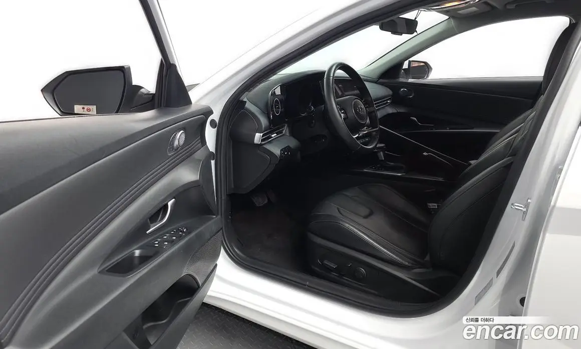 Hyundai Avante 2023 1.6 автомат (гидро), фото 13 Hyundai Avante 2023 1.6 автомат (гидро), фото 13