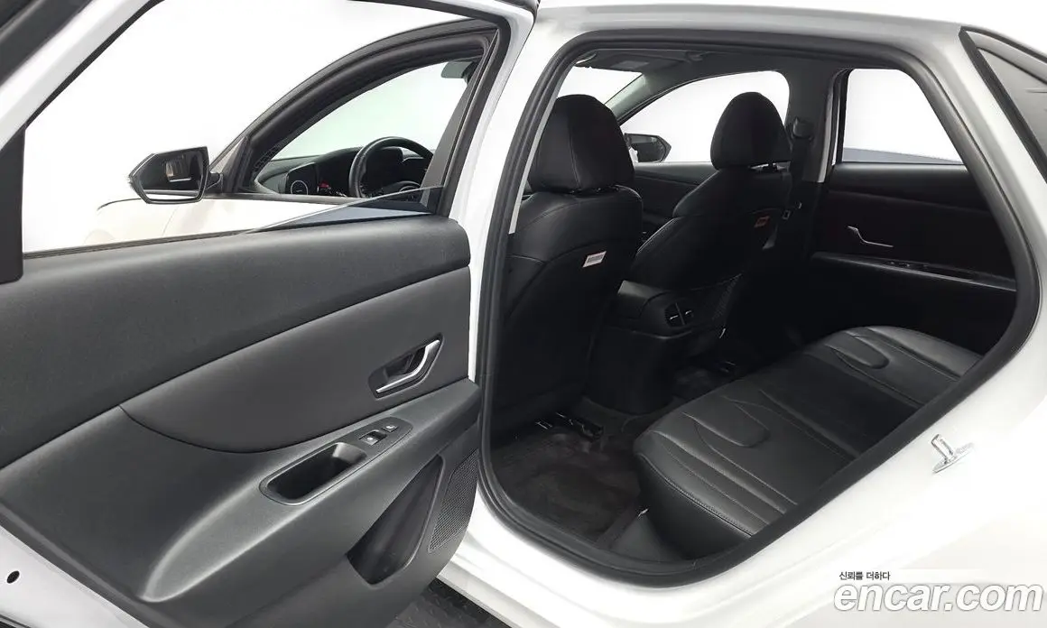 Hyundai Avante 2023 1.6 автомат (гидро), фото 16 Hyundai Avante 2023 1.6 автомат (гидро), фото 16
