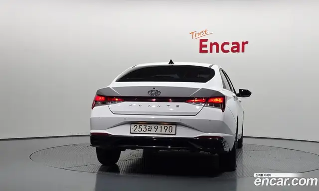 Hyundai Avante 2023 1.6 автомат (гидро), миниатюра 4 Hyundai Avante 2023 1.6 автомат (гидро), миниатюра 4